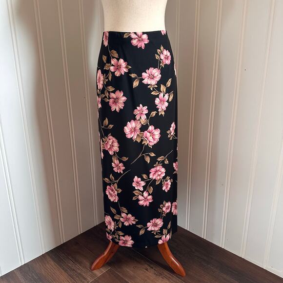 Vintage 90s/Y2K Volup Black Floral Maxi Skirt 1X - Picture 1 of 4